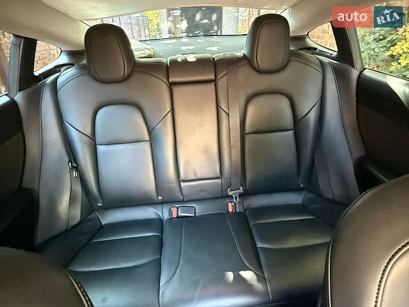Седан Tesla Model 3 2019 в Харькове