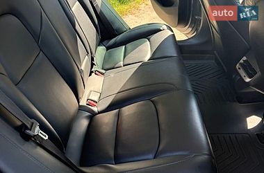 Седан Tesla Model 3 2019 в Харкові
