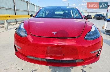 Седан Tesla Model 3 2021 в Ивано-Франковске
