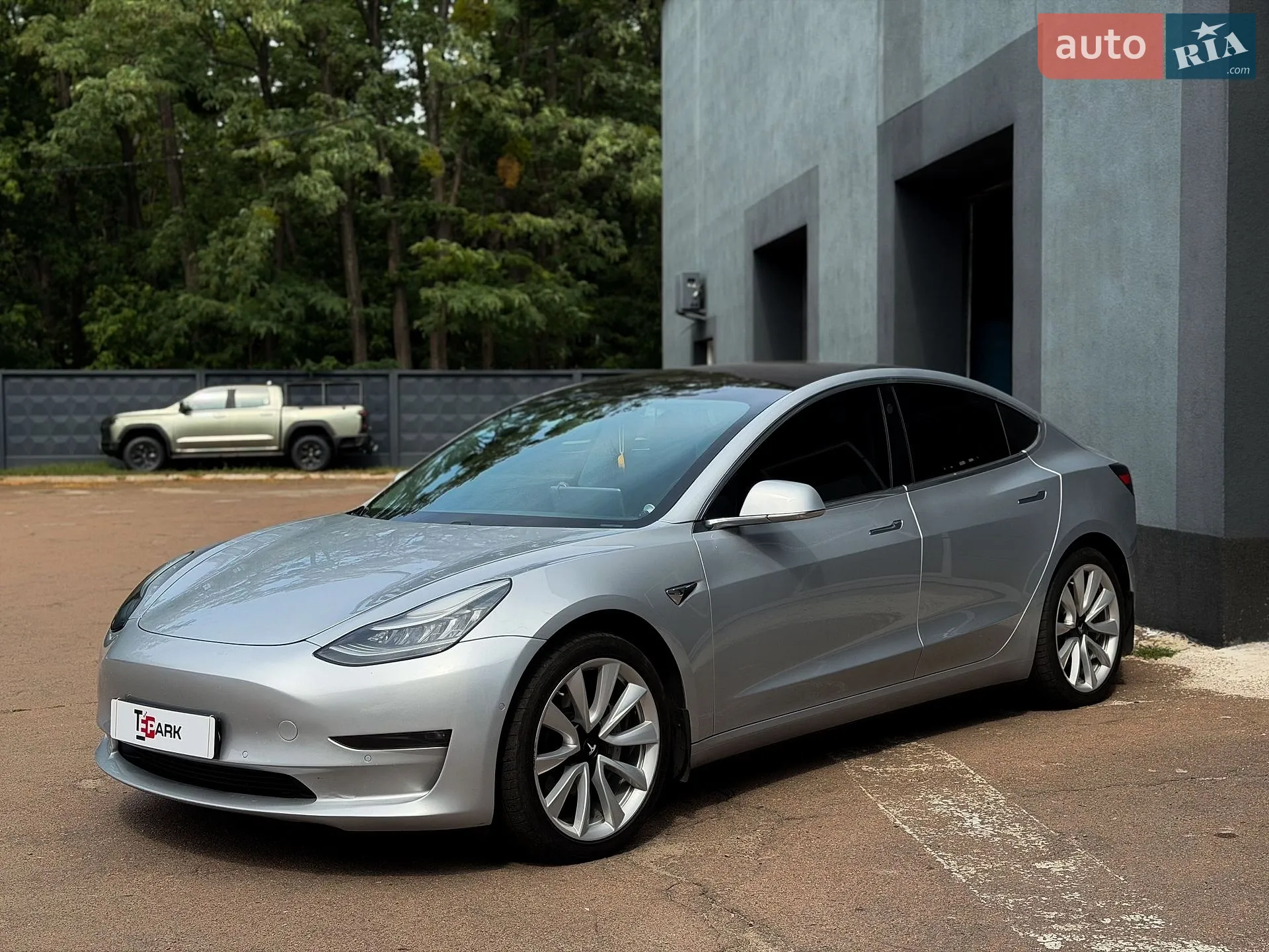2018 Tesla Model 3 - мініатюра 3