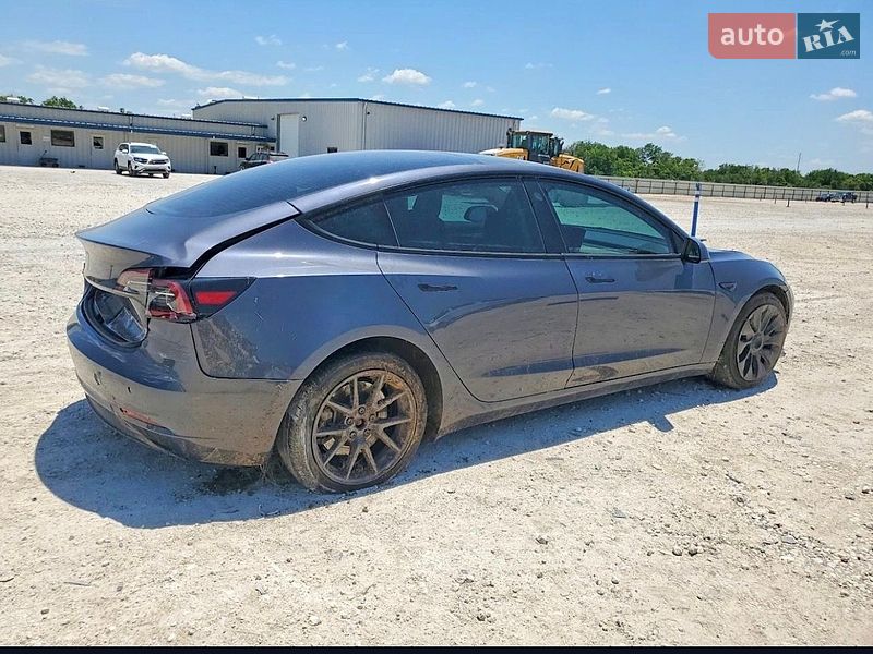 Седан Tesla Model 3 2023 в Івано-Франківську фото 4 Седан Tesla Model 3 2023 в Івано-Франківську