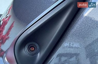Седан Tesla Model 3 2025 в Черновцах