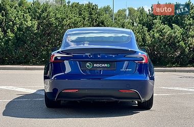Седан Tesla Model 3 2024 в Києві
