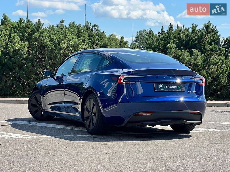 Седан Tesla Model 3 2024 в Киеве фото 17 Седан Tesla Model 3 2024 в Киеве