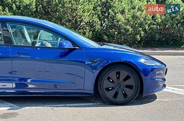Седан Tesla Model 3 2024 в Киеве фото 26 Седан Tesla Model 3 2024 в Киеве