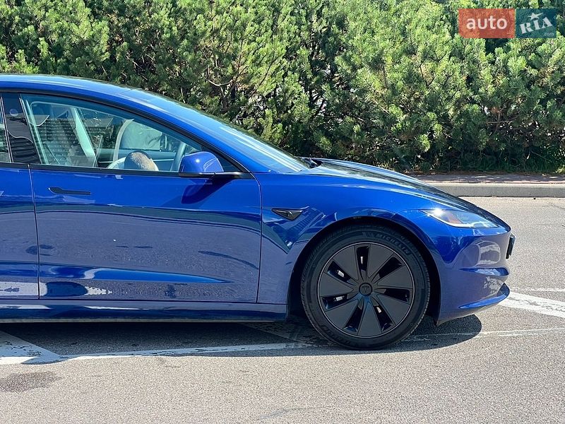 Седан Tesla Model 3 2024 в Киеве фото 26 Седан Tesla Model 3 2024 в Киеве