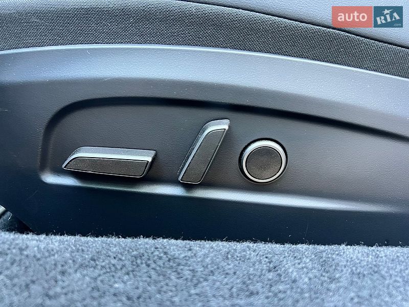 Седан Tesla Model 3 2024 в Киеве фото 31 Седан Tesla Model 3 2024 в Киеве