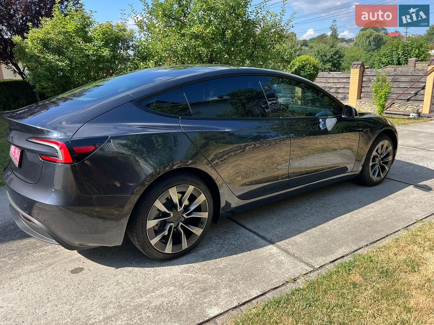 2024 Tesla Model 3 - мініатюра 8