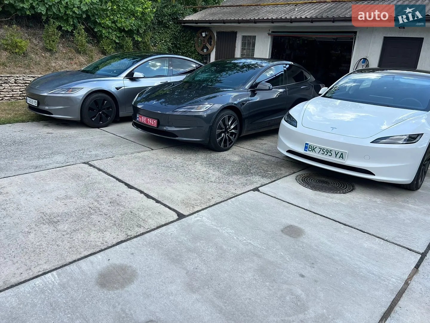 2024 Tesla Model 3 - мініатюра 3