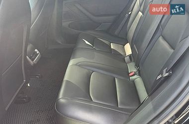 Седан Tesla Model 3 2019 в Киеве
