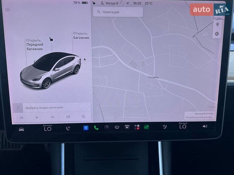 Седан Tesla Model 3 2018 в Ізяславі
