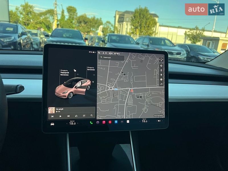 Седан Tesla Model 3 2019 в Ивано-Франковске