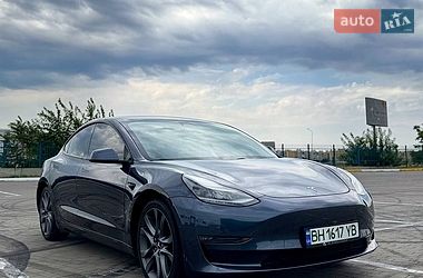 Седан Tesla Model 3 2021 в Одесі