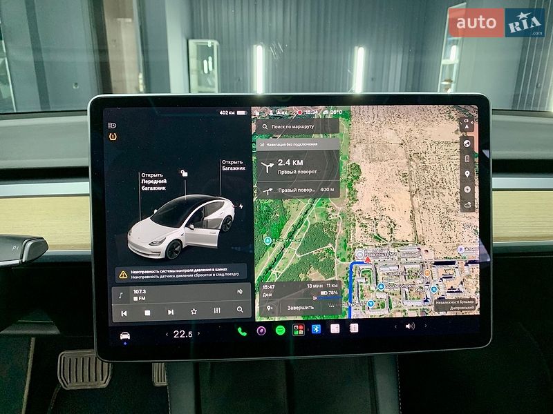 Седан Tesla Model 3 2021 в Кам'янському