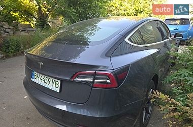 Седан Tesla Model 3 2019 в Одессе