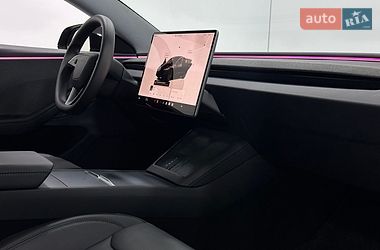 Седан Tesla Model 3 2024 в Одессе