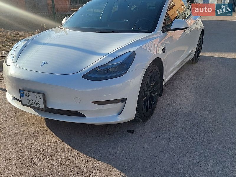 Седан Tesla Model 3 2022 в Білій Церкві