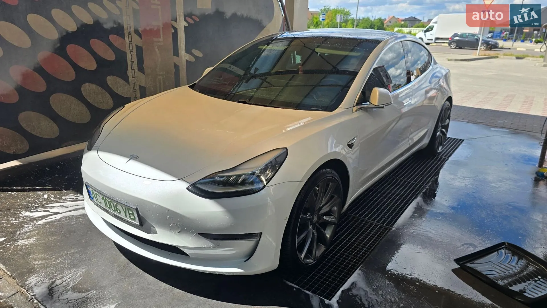 2020 Tesla Model 3 - фото 1