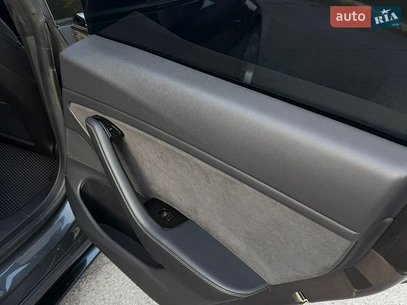 Седан Tesla Model 3 2019 в Кременчуге фото 17 Седан Tesla Model 3 2019 в Кременчуге