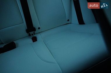 Седан Tesla Model 3 2024 в Дрогобичі