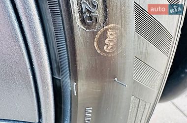 Седан Tesla Model 3 2019 в Чернівцях