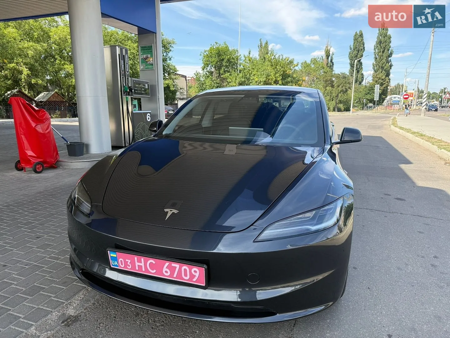2024 Tesla Model 3 - мініатюра 10