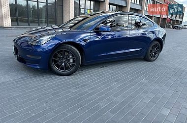 tesla model-3 2022 в Вінниця від професійного продавця Андрій Іванов