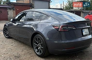 Седан Tesla Model 3 2021 в Белой Церкви