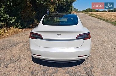 Седан Tesla Model 3 2021 в Ужгороде фото 2 Седан Tesla Model 3 2021 в Ужгороде