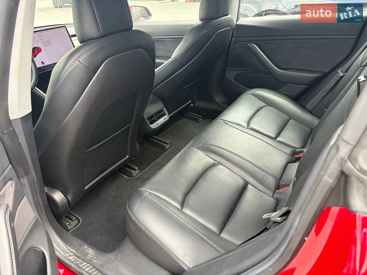 2018 Tesla Model 3 - мініатюра 10