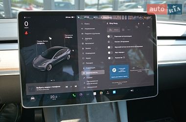Седан Tesla Model 3 2023 в Киеве фото 24 Седан Tesla Model 3 2023 в Киеве