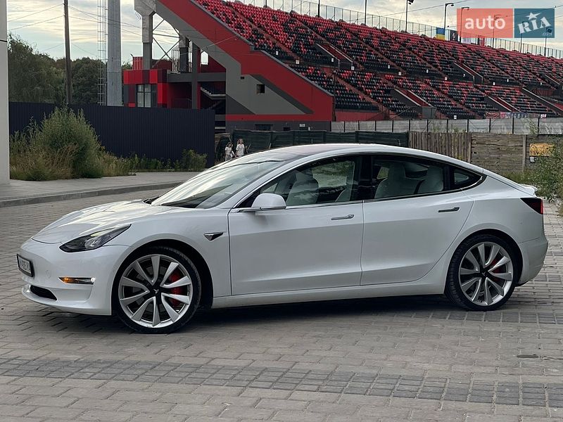 Седан Tesla Model 3 2018 в Ровно фото 11 Седан Tesla Model 3 2018 в Ровно