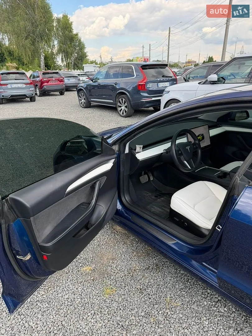 2022 Tesla Model 3 - мініатюра 10