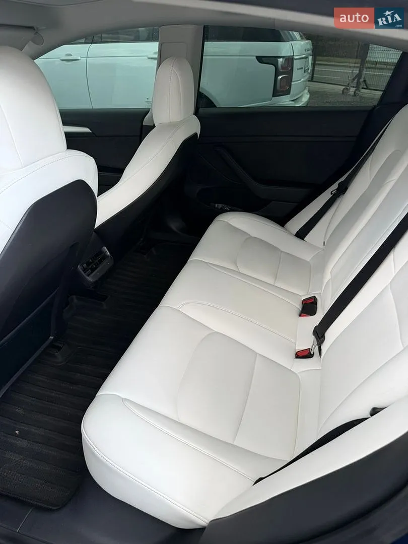 2022 Tesla Model 3 - мініатюра 12