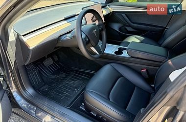 Седан Tesla Model 3 2022 в Києві
