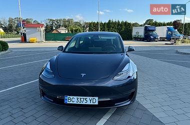 Седан Tesla Model 3 2022 в Львові
