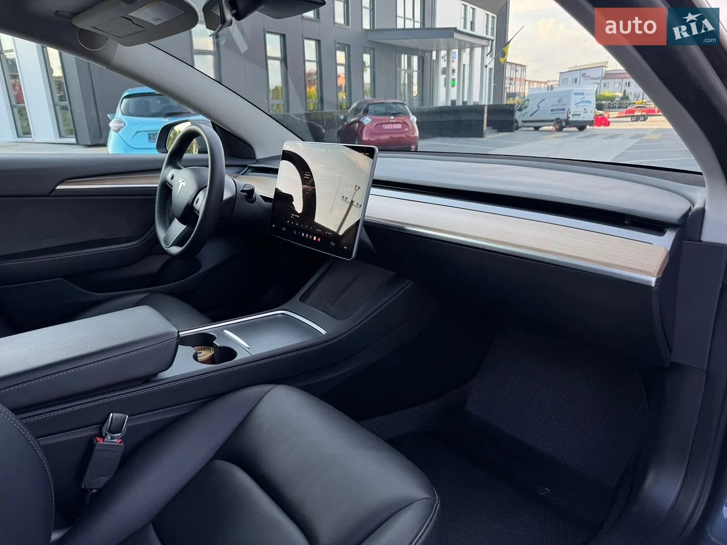 2022 Tesla Model 3 - мініатюра 31