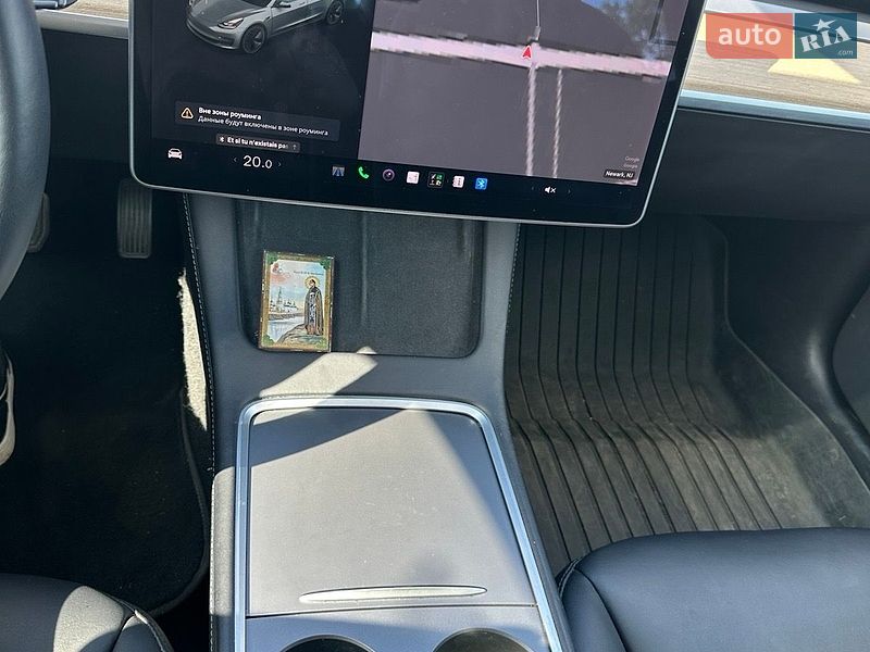 Седан Tesla Model 3 2021 в Києві