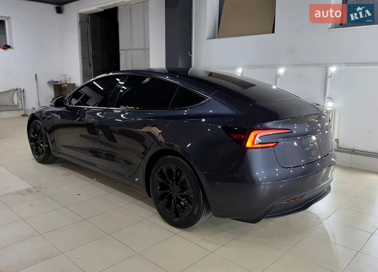 2024 Tesla Model 3 - мініатюра 32