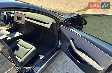 Седан Tesla Model 3 2024 в Запорожье