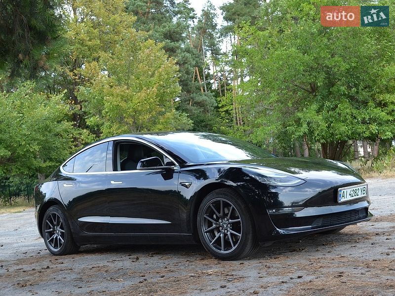 Tesla Model 3 2018
