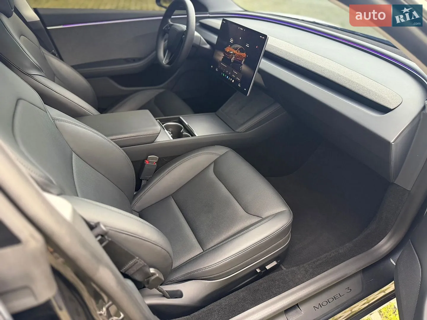 2024 Tesla Model 3 - мініатюра 10