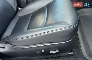 Седан Tesla Model 3 2019 в Самборе