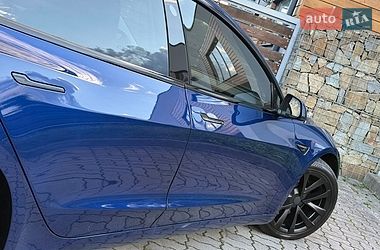 Седан Tesla Model 3 2019 в Стрые