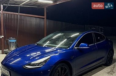 tesla model-3 2019 в Львів від професійного продавця Максим Ігорович Гвоздик