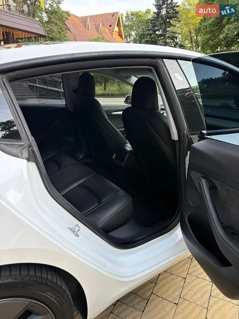 2021 Tesla Model 3 - мініатюра 13