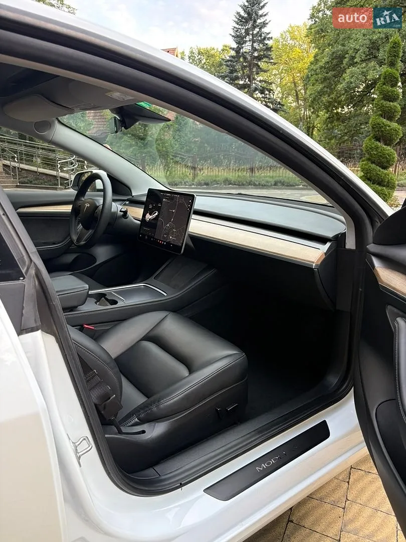2021 Tesla Model 3 - мініатюра 16