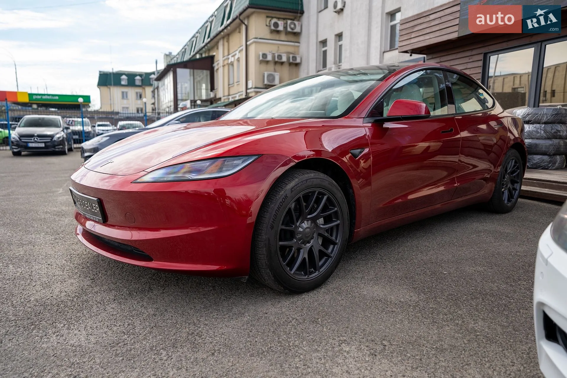 2024 Tesla Model 3 - мініатюра 3