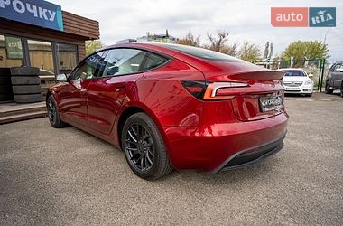 Седан Tesla Model 3 2024 в Києві фото 11 Седан Tesla Model 3 2024 в Києві
