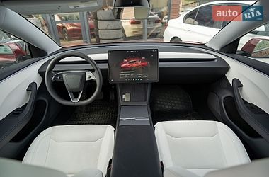 Седан Tesla Model 3 2024 в Києві фото 18 Седан Tesla Model 3 2024 в Києві